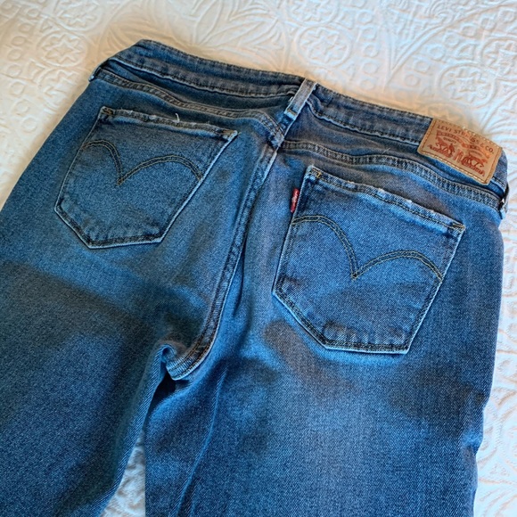 Levi’s 711 skinny crop jeans - Picture 4 of 8